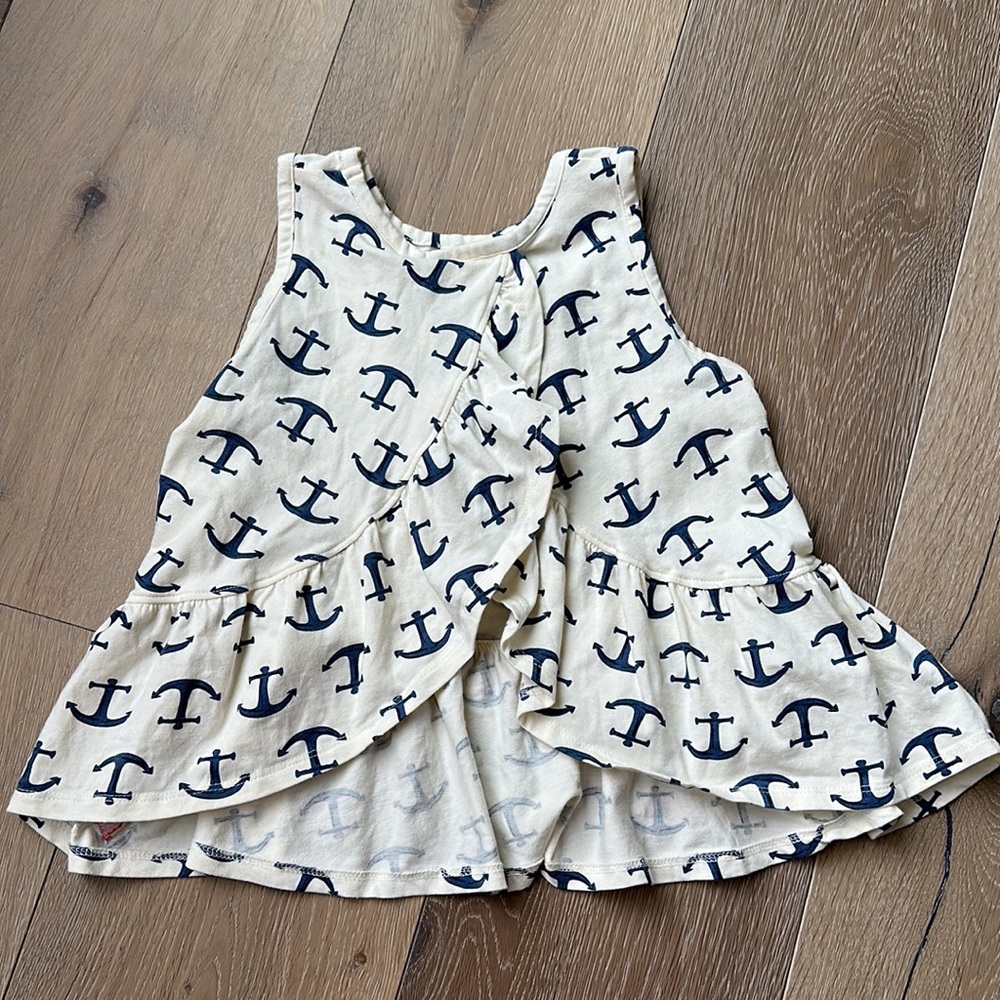 Pink Chicken Anchor Tank